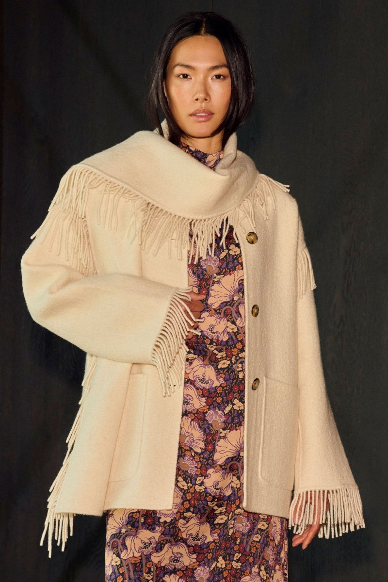 Jacket with Fringes – Look-Rich & Royal