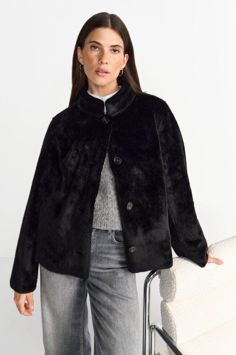 Kurzfelljacke mit Stehkragen-Rich & Royal