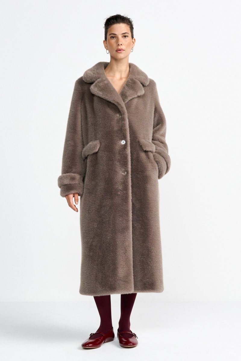 Langer Webpelzmantel-Rich & Royal