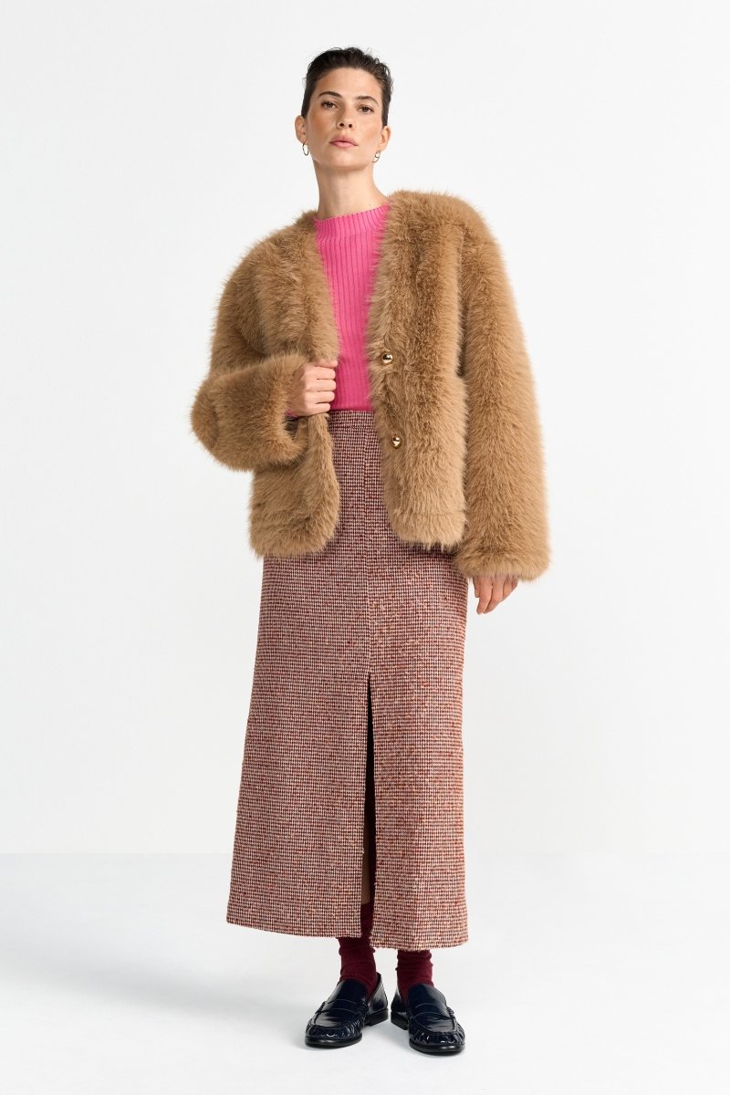 Kurze Felljacke mit Knöpfen-Rich & Royal