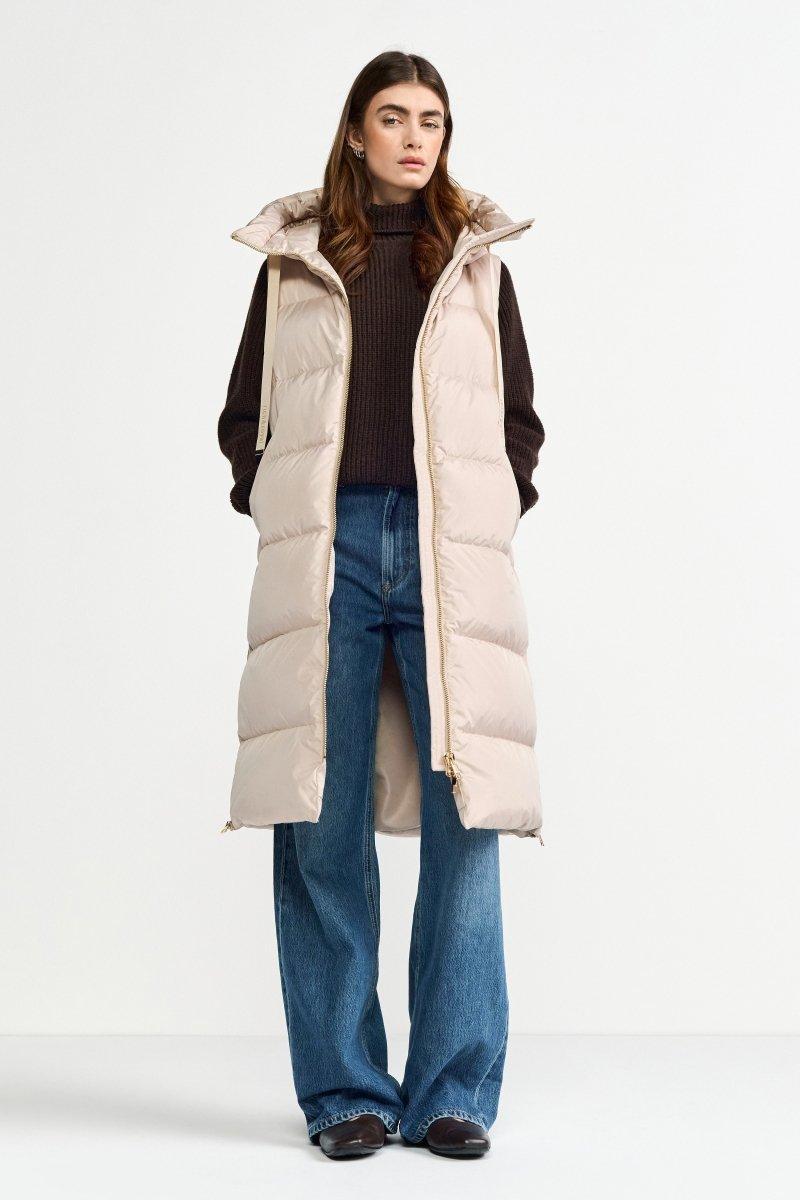 Lange Steppweste mit Kapuze-Rich & Royal