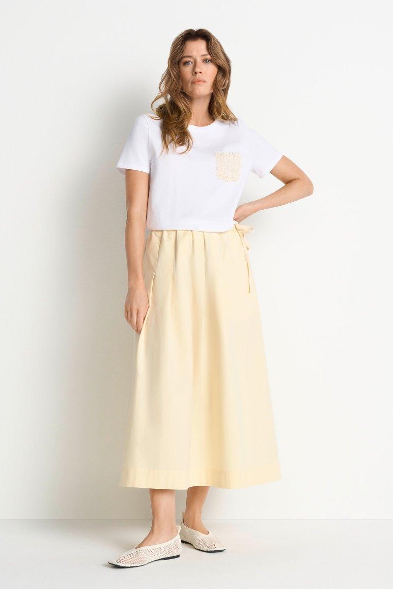 Weißes T-Shirt mit Brusttasche-Rich & Royal