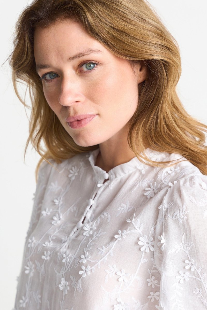Weiße Bluse mit Stickerei-Rich & Royal
