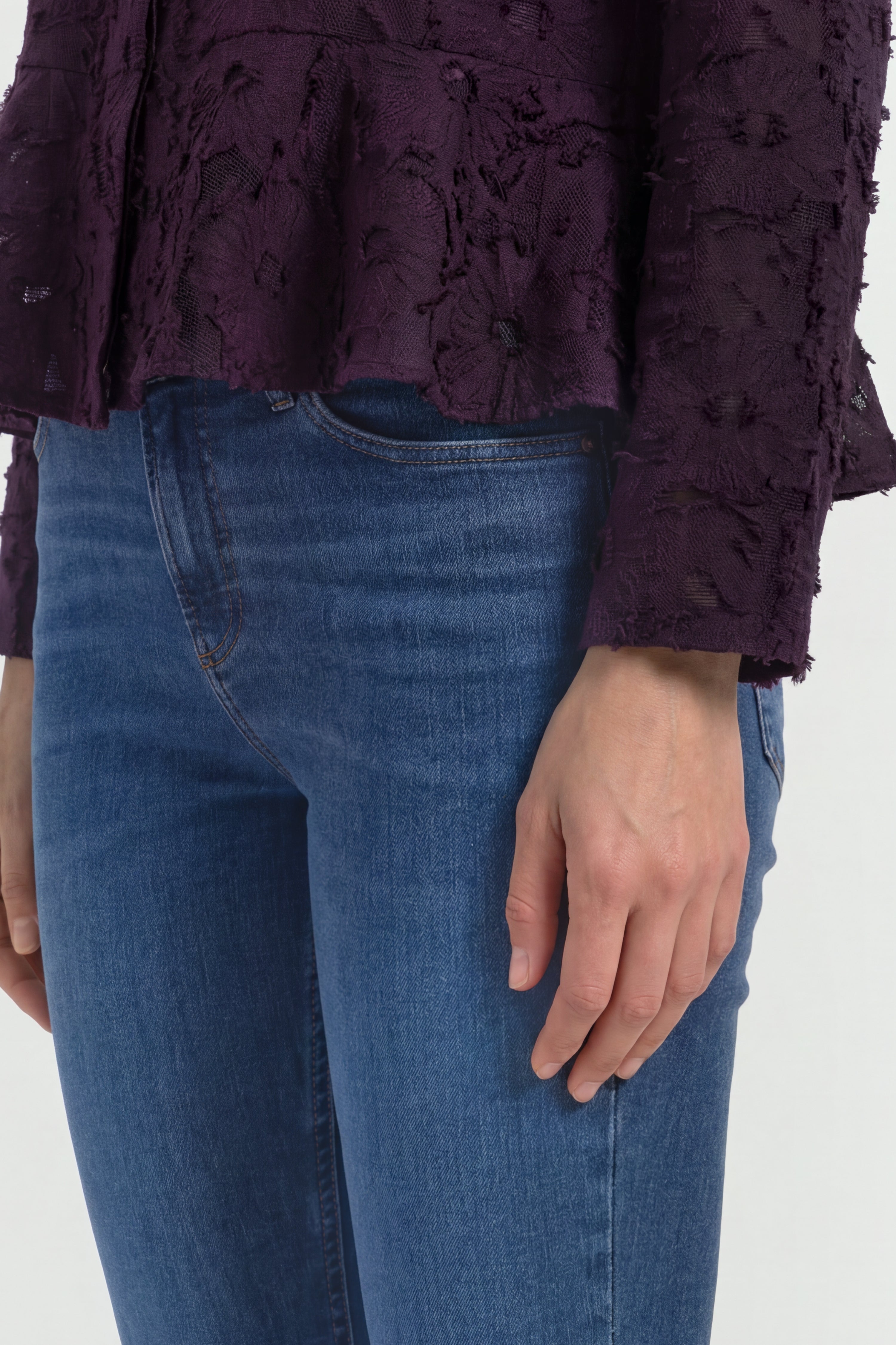 Straight-Leg-Jeans-Rich & Royal