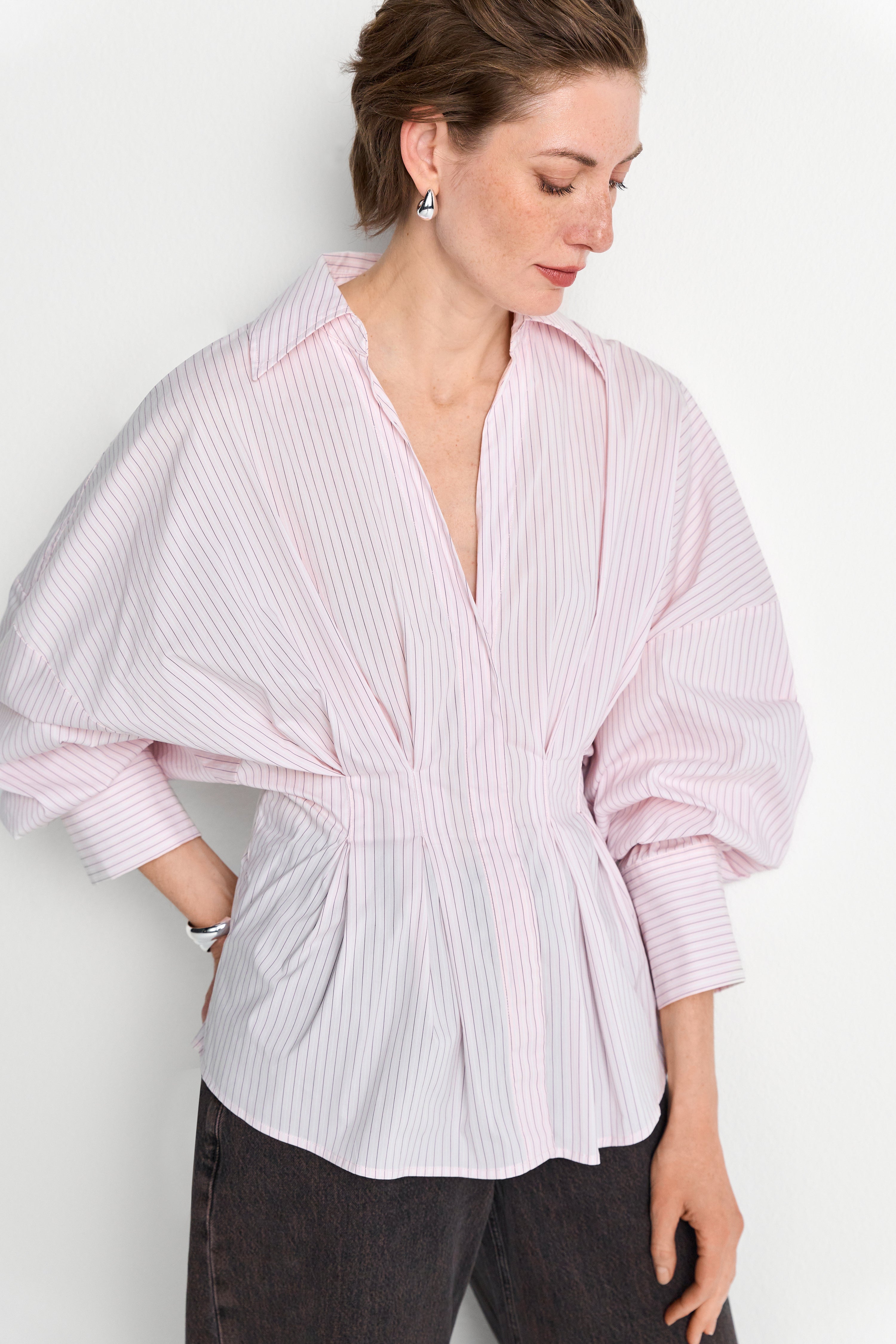 Nadelstreifen-Bluse mit Peplum-Rich & Royal