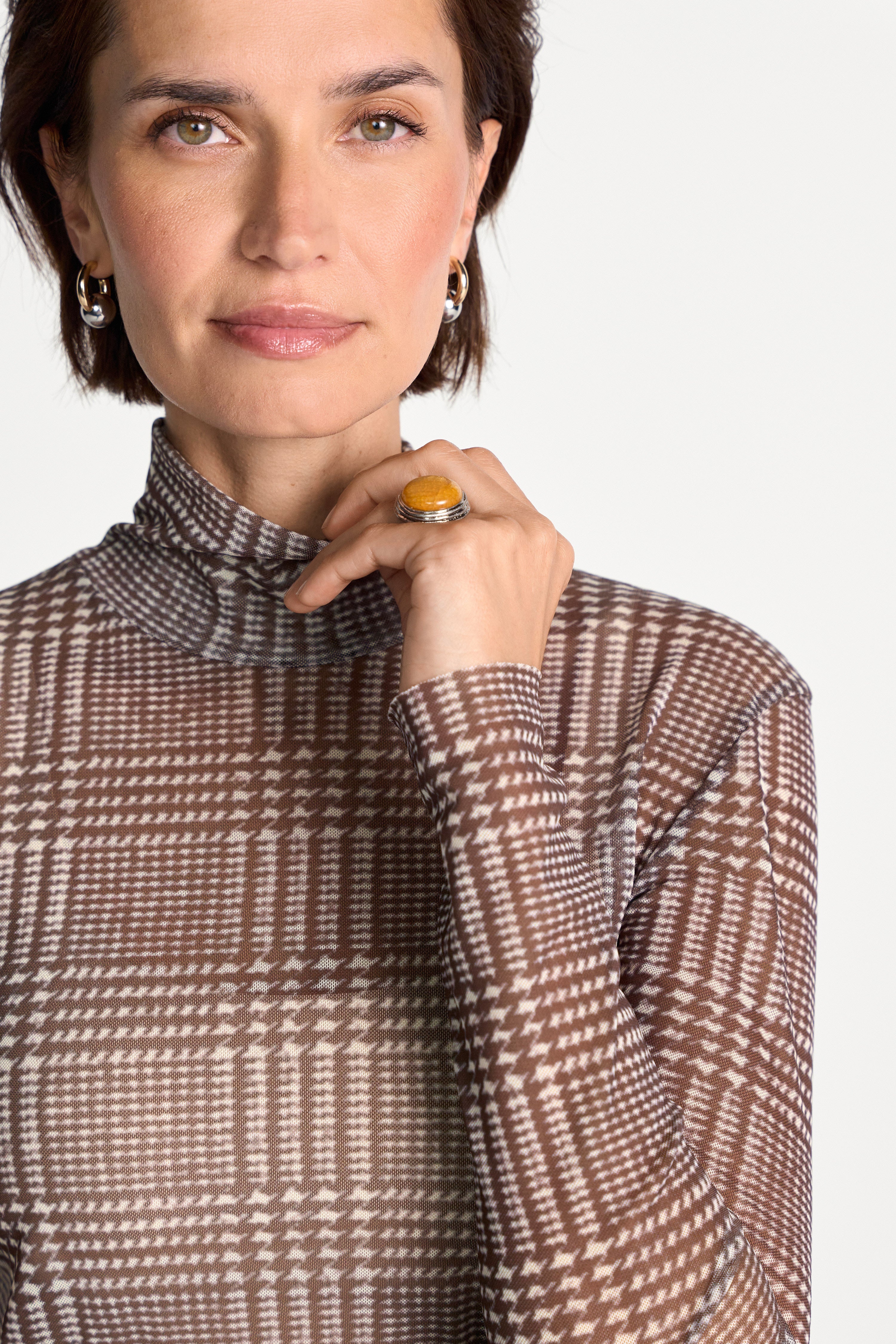 Rollkragen-Longsleeve mit Karo-Print-Rich & Royal