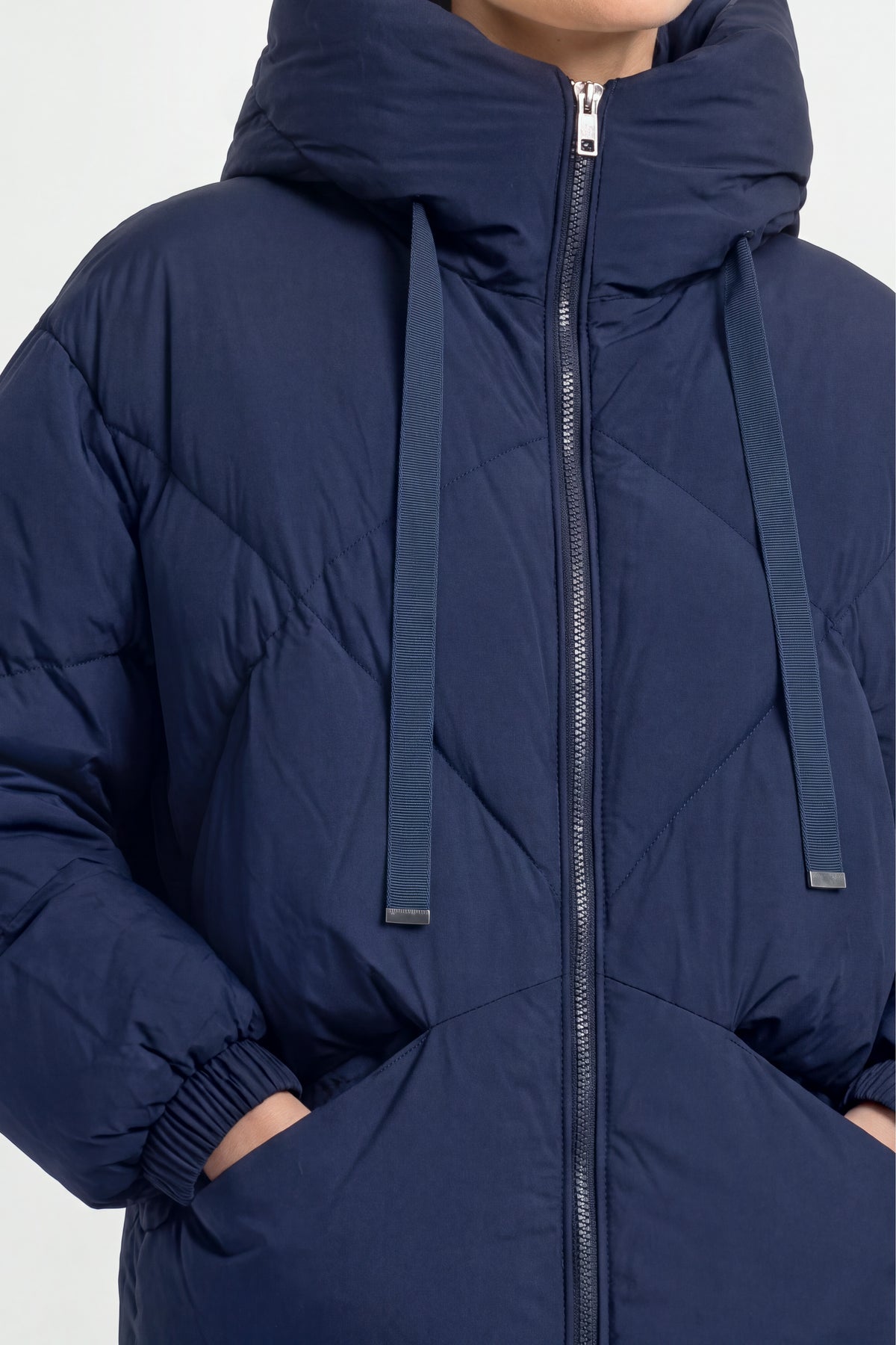 Oversized Daunenjacke mit Kapuze-Rich & Royal