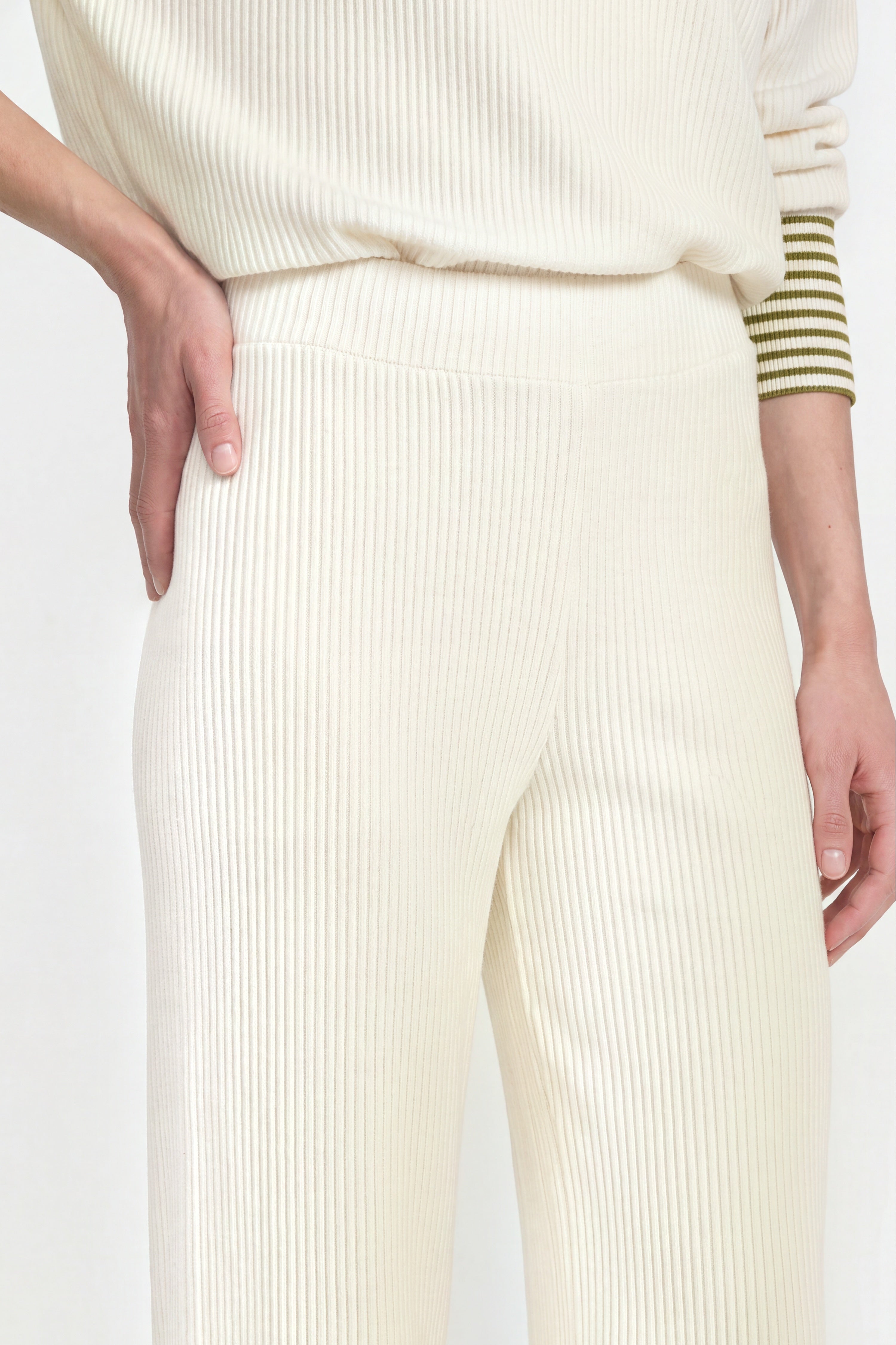 Cord-Hose mit weitem Bein-Rich & Royal