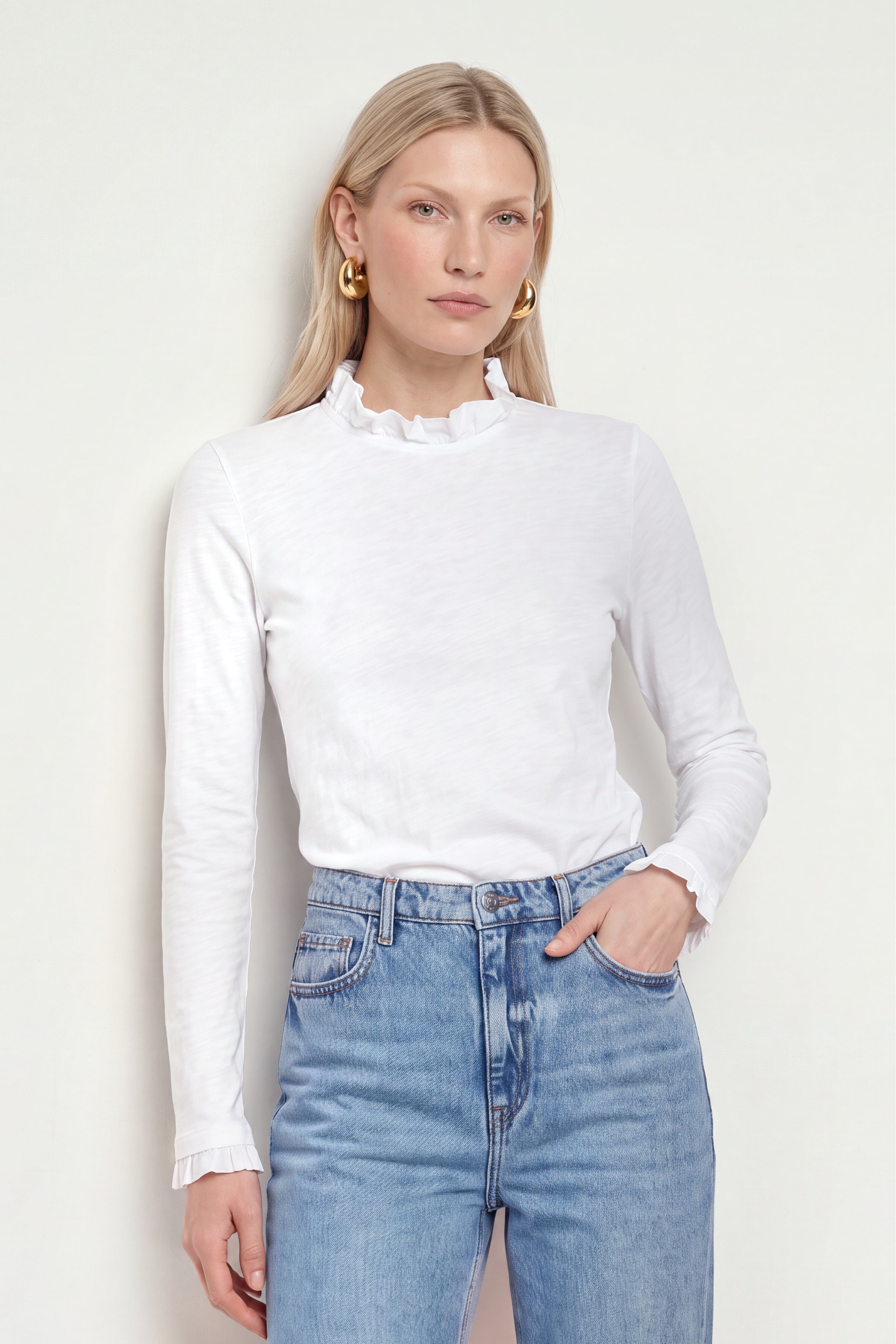 T-shirt long avec col frillé
