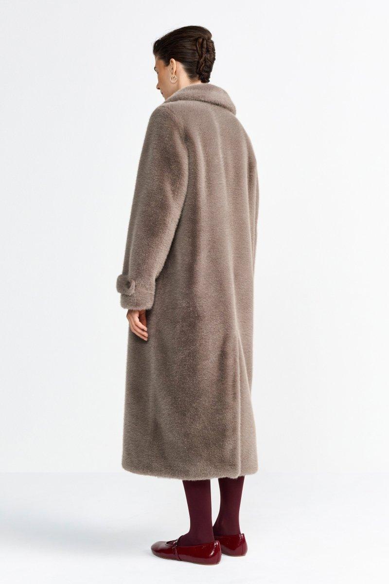 Langer Webpelzmantel-Rich & Royal