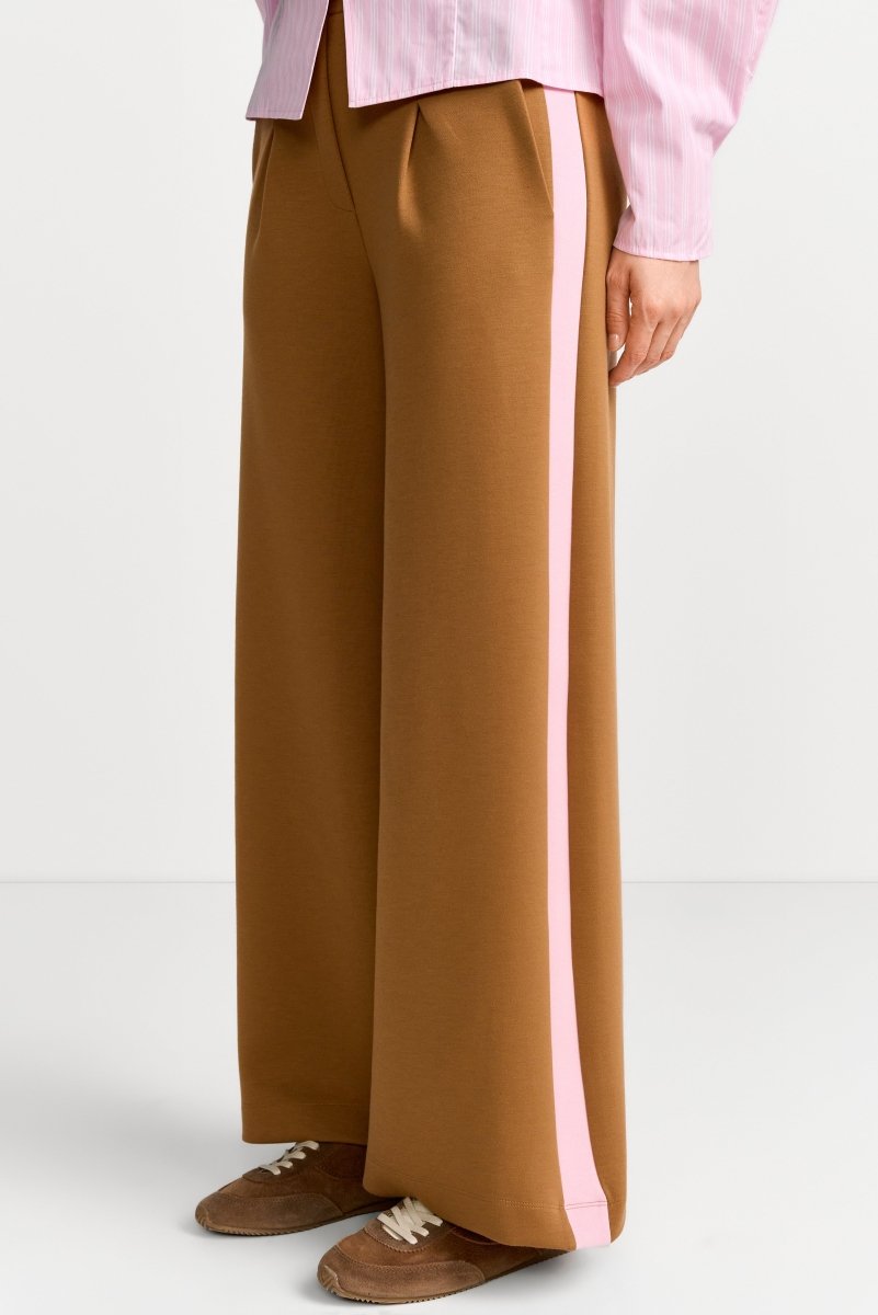 Weite Hose mit Seitenstreifen-Rich & Royal