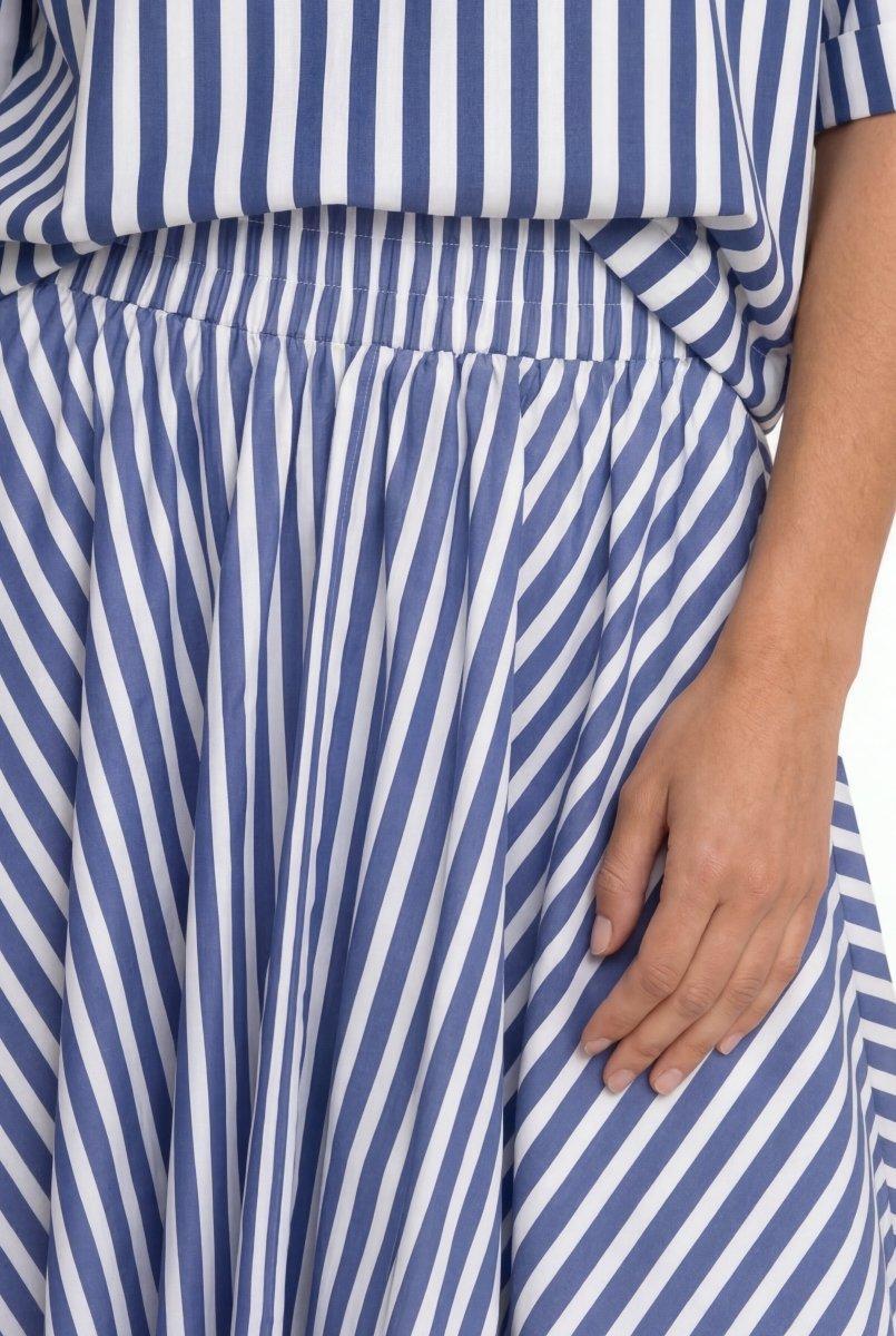 Gestreifter A-Linien-Rock-Rich & Royal