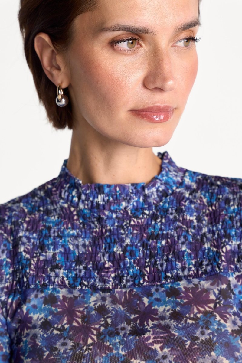 Mesh-Longsleeve mit Smokdetails-Rich & Royal