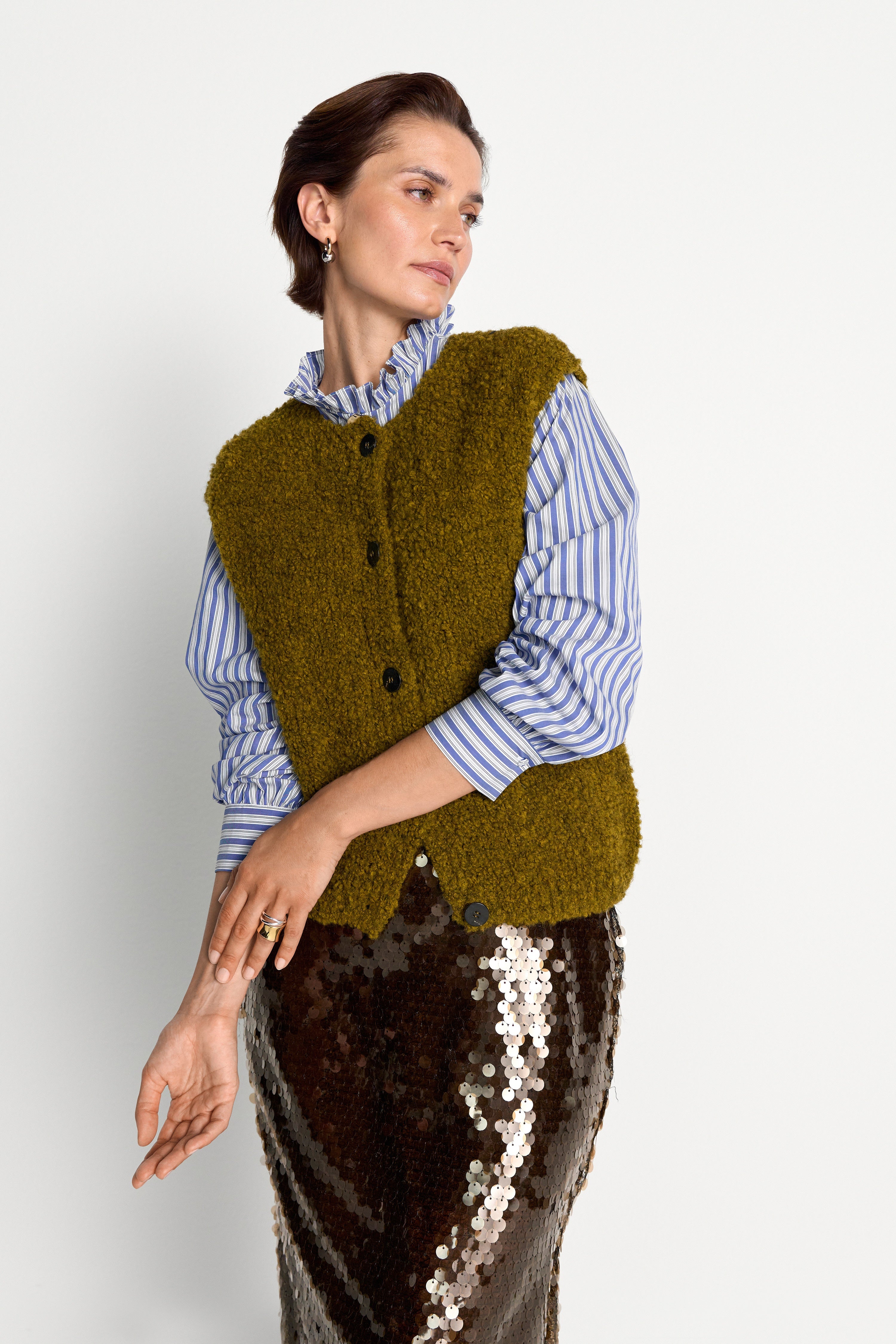 Bouclé-Strickweste mit Knopfleiste-Rich & Royal