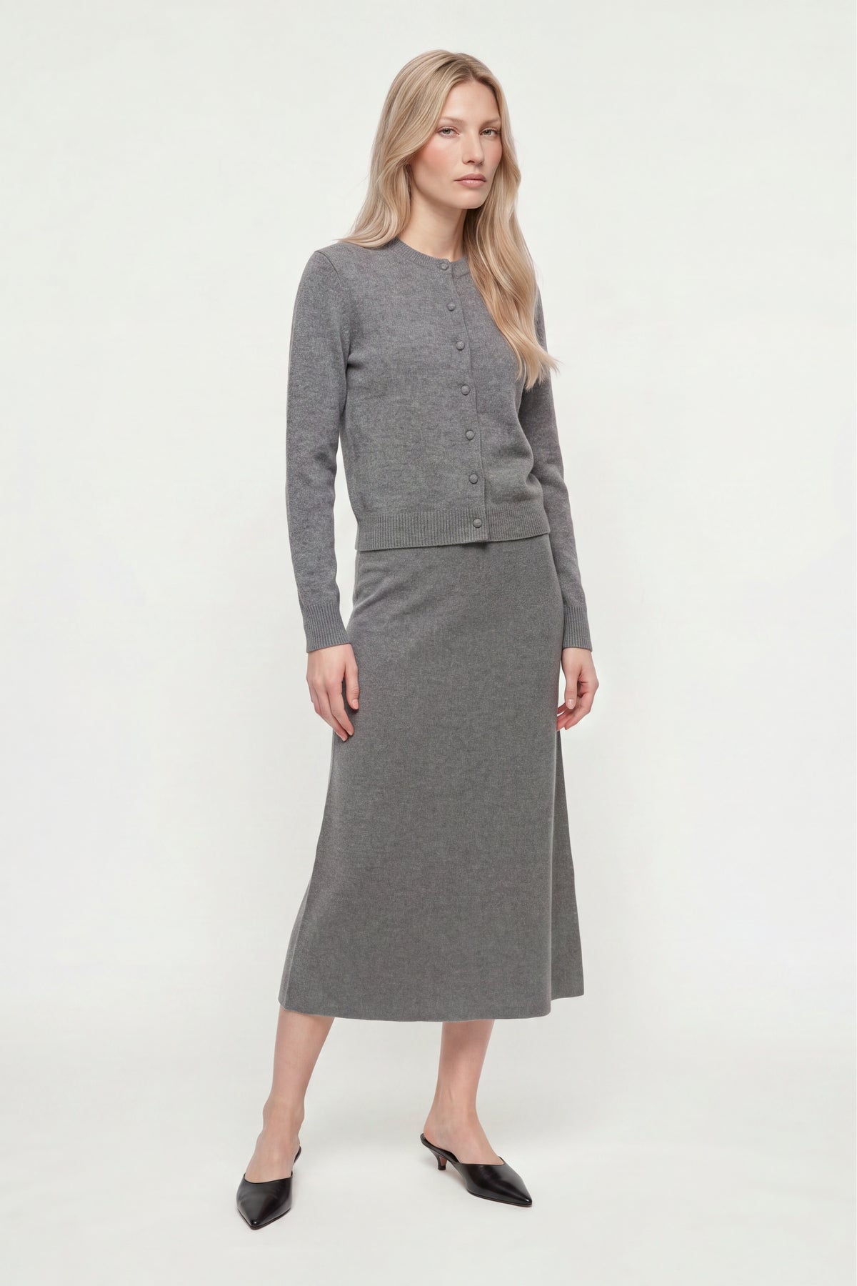 Cropped Cardigan aus Merino-Mix-Rich & Royal