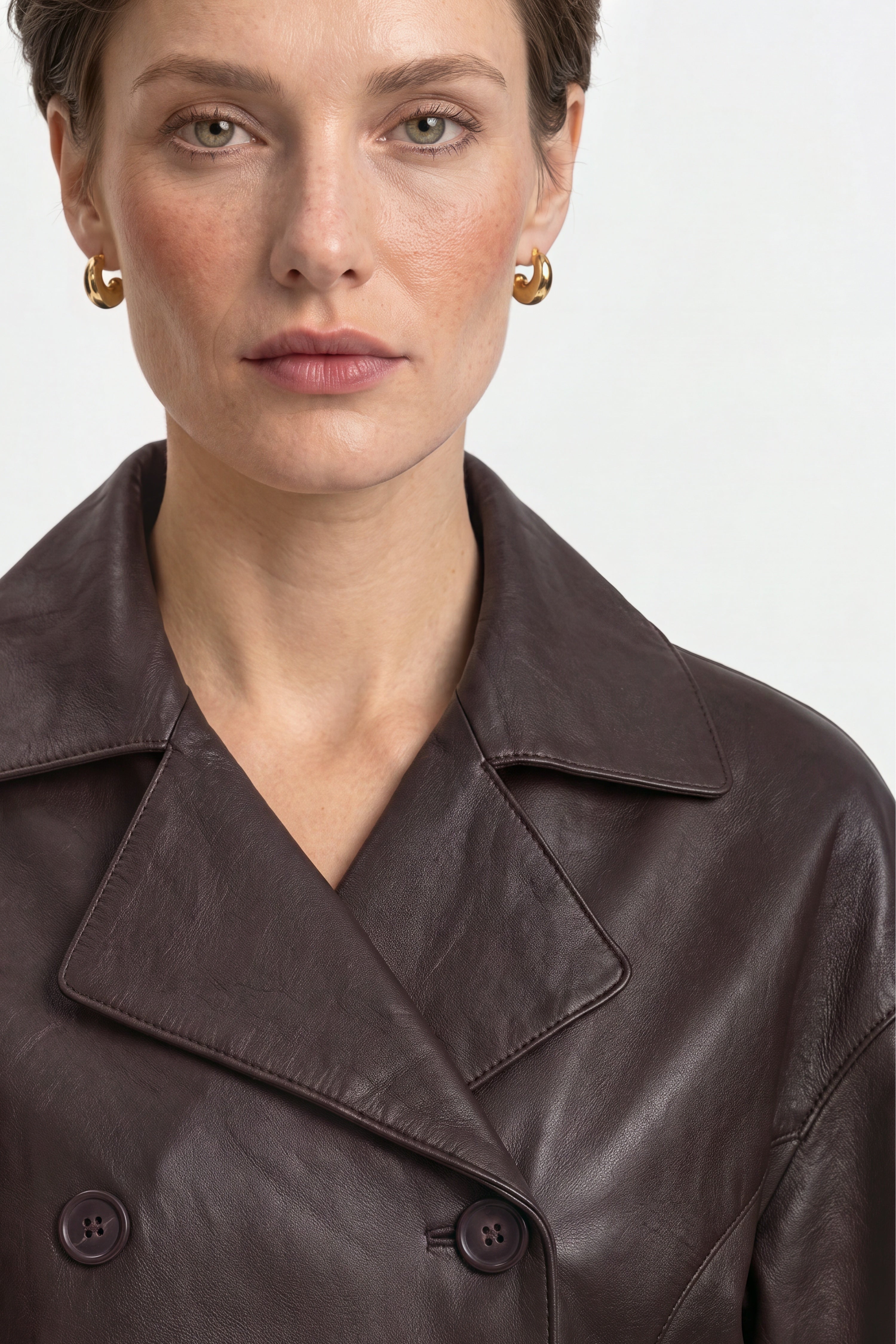 Kurze Lederjacke im Doppelreiher-Stil-Rich & Royal