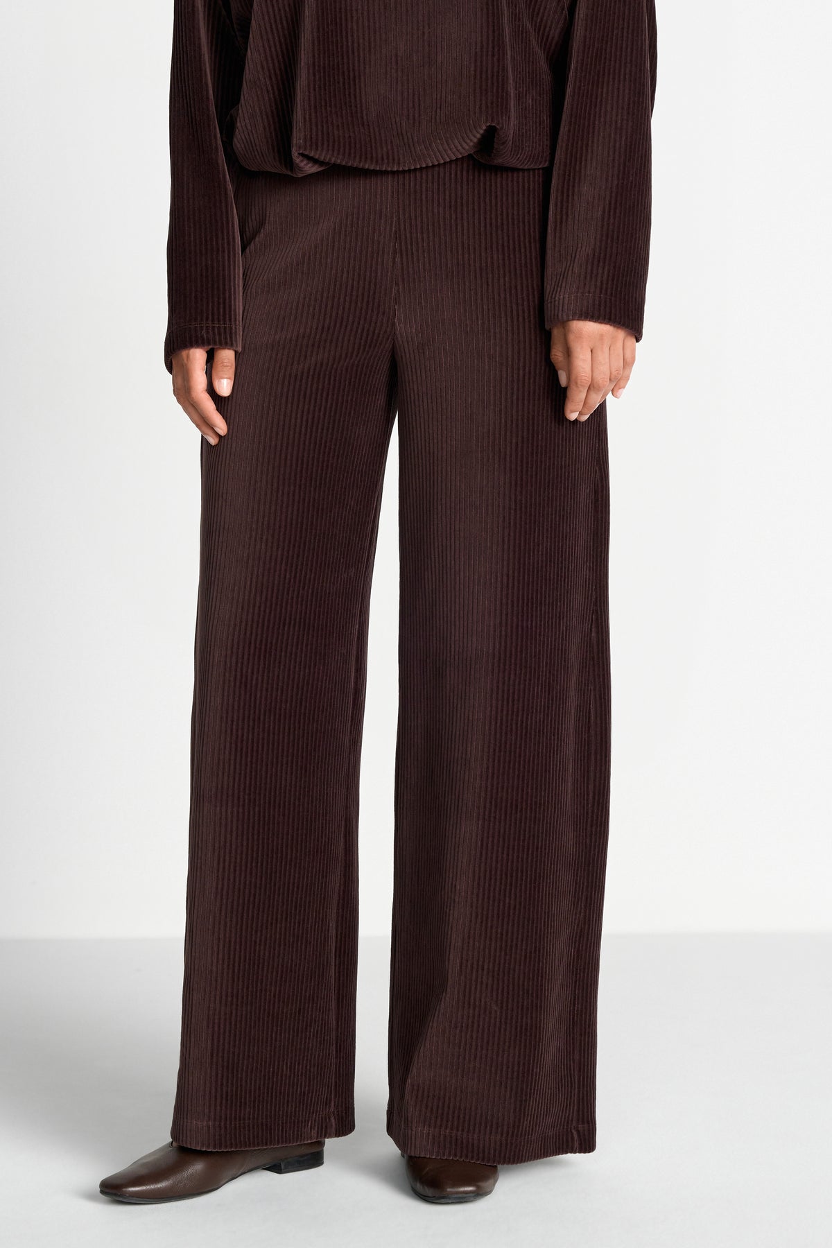 Wide-Leg-Cordhose-Rich & Royal