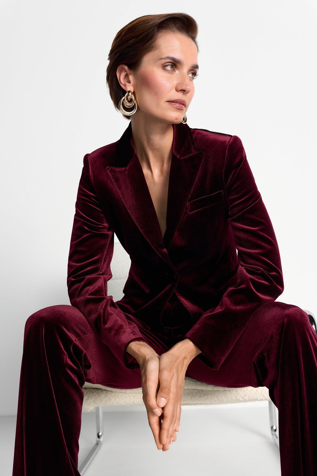 Samtblazer mit spitzem Revers-Rich & Royal